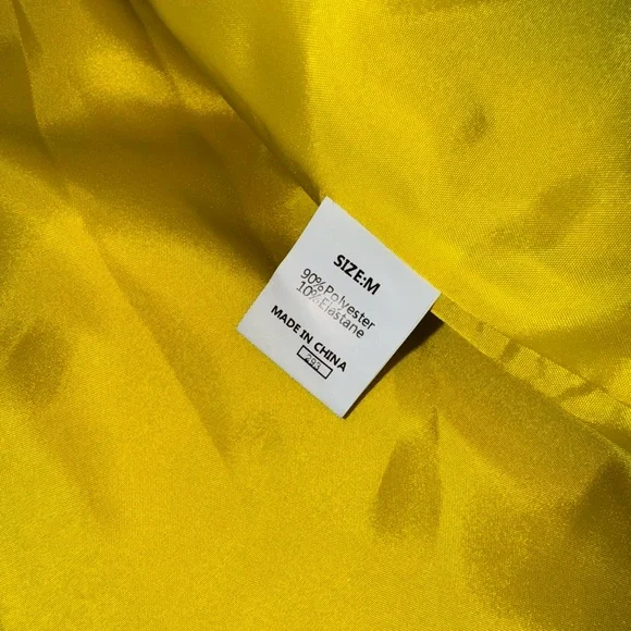 🔔 Last Chance 🍡 Mix n Match 3 For $15 
Yellow Suede Western Fringe Jacket Size M - Picture 4 of 5